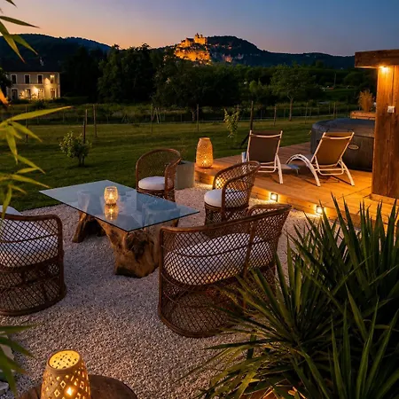 Maison Perigourdine 6 Pers Jacuzzi Privatif Vue Chateau De Beynac